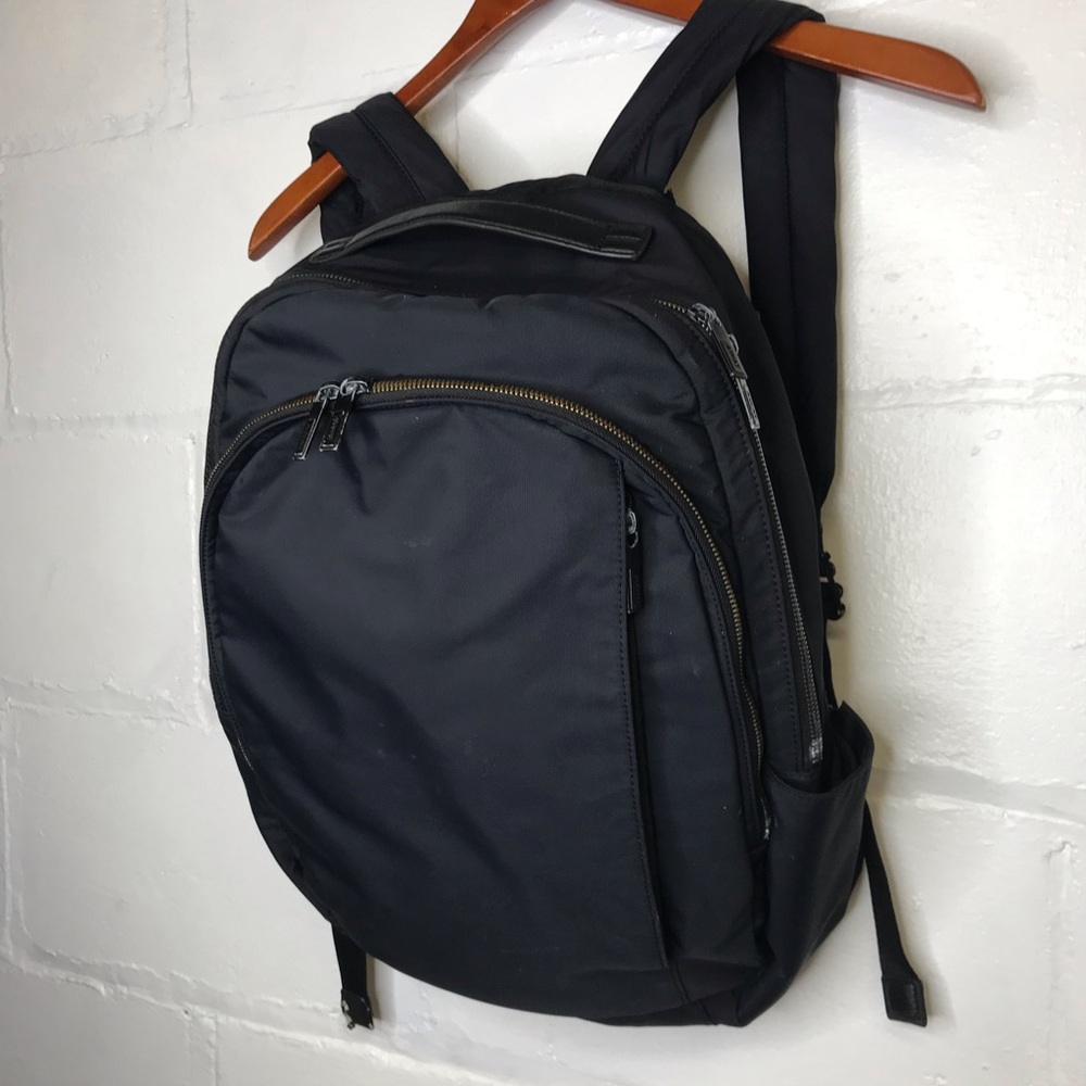 Away The Daypack Minimalist Laptop Travel Commute Backpack Black